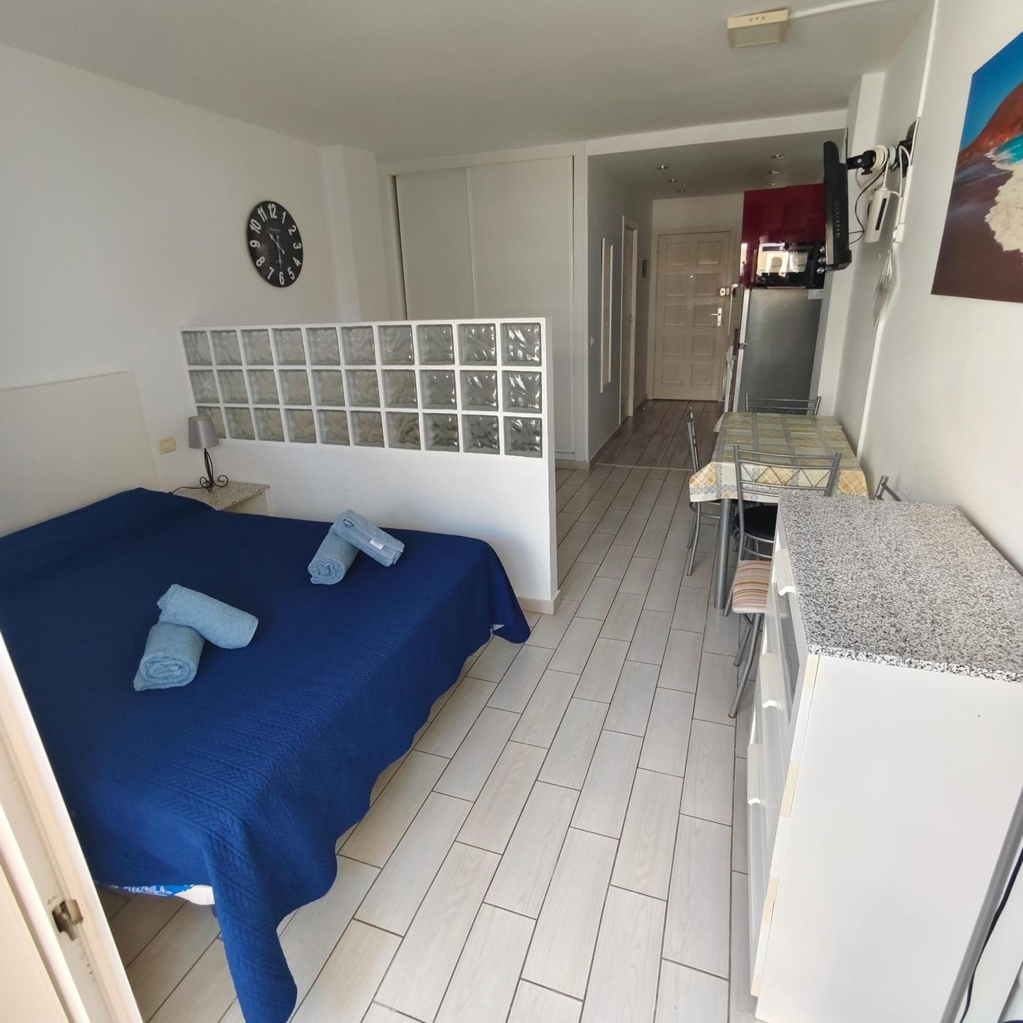 Eldorado Mile Studio Арона Экстерьер фото